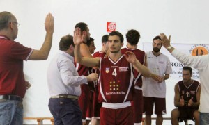 Pietro Marzo con la maglia dell'Acireale