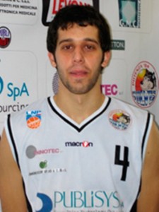 Antonio Fazio, con la divisa del Marsala