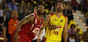 Nicola Natali con la maglia della Sigma Barcellona