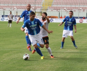 L'ex Rocco D'Aiello in copertura su Bucolo (foto Paolo Furrer)