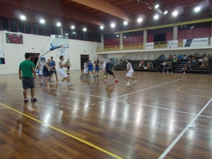 Una fase dell'amichevole fra Aretusa Siracusa e Basket Acireale