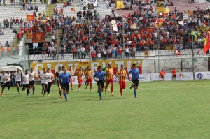 L'ingresso in campo (foto Paolo Furrer)