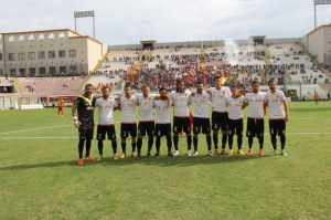 La formazione iniziale del Messina (foto Paolo Furrer)