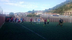 L'ingresso in campo delle due formazioni