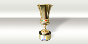 Il trofeo in palio, griffato TIM