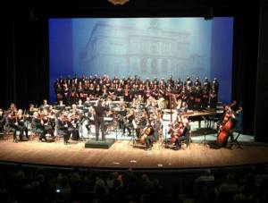 L'Orchestra insieme al Coro