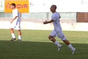 Citro festeggia dopo uno dei 10 gol firmati con la squadra di Rando