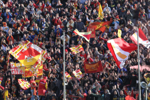 Spettacolo di colori in Curva Sud (foto Gabriele Maricchiolo)