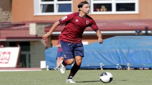 Il difensore Alberto Cossentino con la maglia della Reggiana