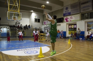 Lombardo trionfa nella gara del tiro da 3 (foto Luca Giuffrè)