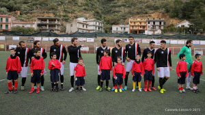Il Due Torri con giovani calciatori
