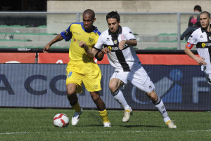 De Paula con la maglia del Chievo