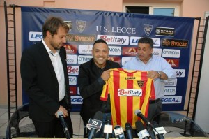 Antonio Tesoro, Fabrizio Miccoli e Savino Tesoro, tre uomini simbolo del Lecce
