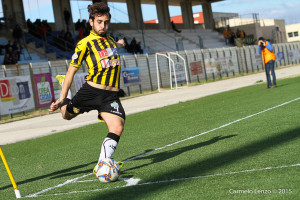 Calcio d'angolo di Addamo