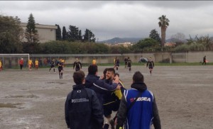 Sampietrese-Contesse 0-1 L'Esultanza dopo il gol di Pandolfino