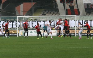 Pepe in copertura su Loiacono
