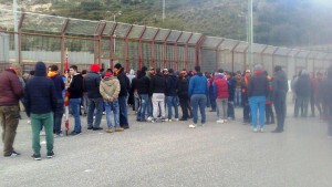 I tifosi all'estrerno della Curva Sud (foto Paolo Furrer)