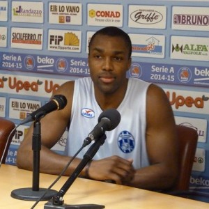 L'ala Folarin Campbell