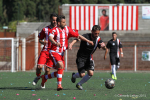 Gaglio scappa alla morsa avversaria