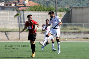 Falanca nell'ultimo colpo di testa della partita