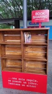 Lo scaffale del book sharing