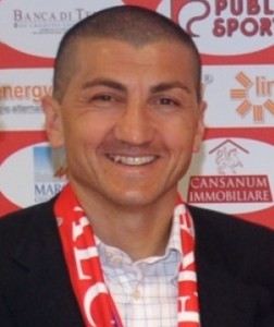 L'ex calciatore del Messina Antonio Obbedio ha iniziato la carriera da dirigente ad Ancona