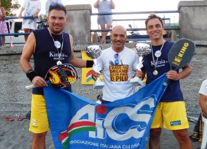 Premiazione coppia vincitrice con l'organizzatore Emanuele Briguglio