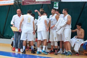 Un time out della Zannella Cefalù. Foto Martina Badami.