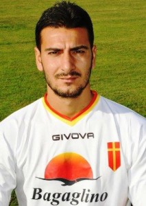 Antonio Croce con la maglia dellACR Messina