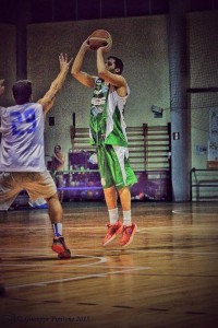 Fazio in azione di tiro