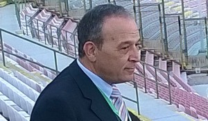 Il presidente Natale Stracuzzi sugli spalti del San Filippo