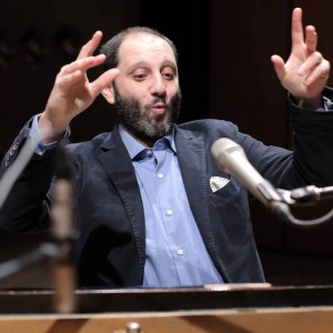 Il maestro Santi Scarcella