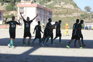 La gioia dei giocatori del Camaro dopo il gol 