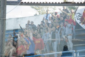 I tifosi giallorossi presenti al "Degli Ulivi"