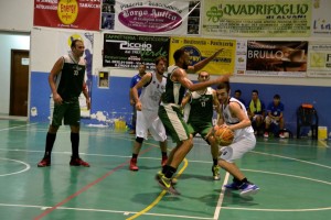 Smith difende su un attacco della VIgor