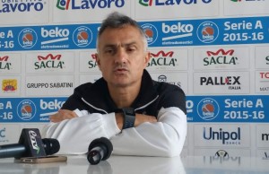 L'allentore di Bologna Giorgio Valli
