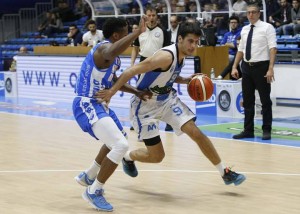 Zoltan Perl in palleggio