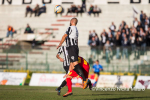 Fascetto intercetta di testa 