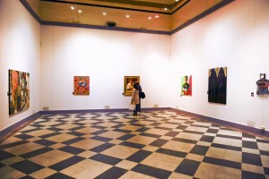 La mostra "L'altra faccia dei supereroi" è ospitata nei locali del Monte di Pietà