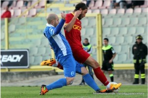 Razzitti in azione contro il Martina
