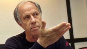 Un primo piano di Franco Scoglio