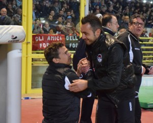 Il saluto tra Di Napoli e De Zerbi