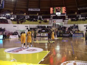 Fase di gioco tra Barcellona e Scafati