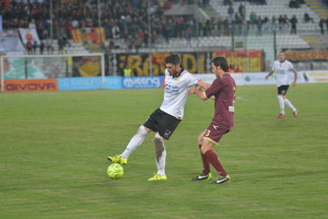 Luca Martinelli difende la sfera