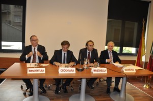 Le personalità presenti all'intitolazione aula a Boris Giuliano