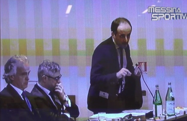 L'avvocato Antonio Fazio in aula al fianco di Grassani e Villari