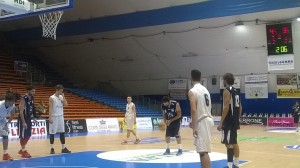 Russo in lunetta