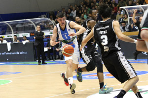 Stojanovic in palleggio