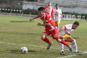 Ceraolo elude il pressing avversario con abilità