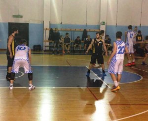 Una fase di gioco tra Fp Sport-Giarre